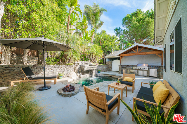 3 Bed Home for Sale in Burbank, California