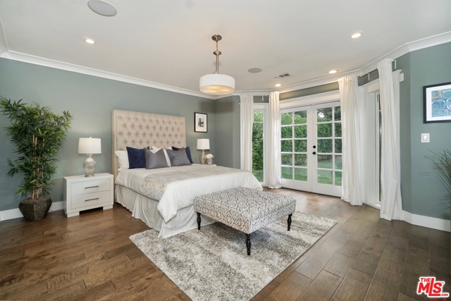 3 Bed Home for Sale in Sherman Oaks, California
