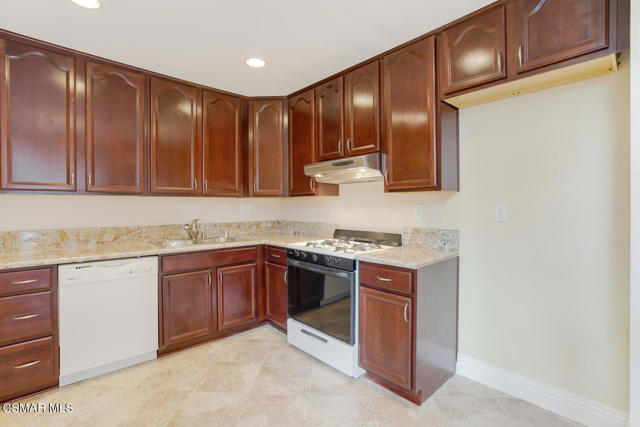 2 Bed Home for Sale in Westlake Village, California