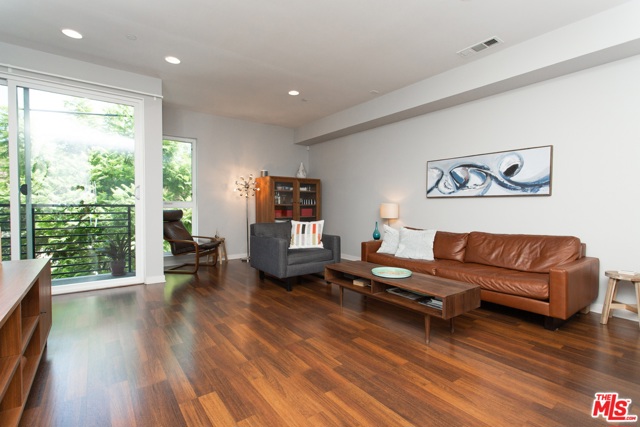 3 Bed Home for Sale in Los Angeles, California