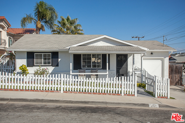 1923 ROCKEFELLER Lane, Redondo Beach, California 90278, 2 Bedrooms Bedrooms, ,2 BathroomsBathrooms,Residential,Sold,ROCKEFELLER,18396612