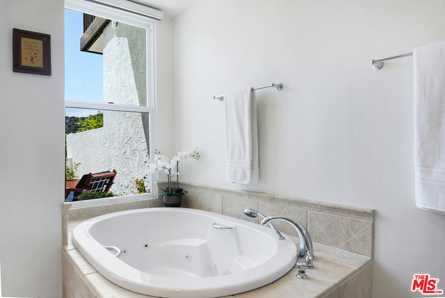 Jetted Bathtub in Master Bathroom