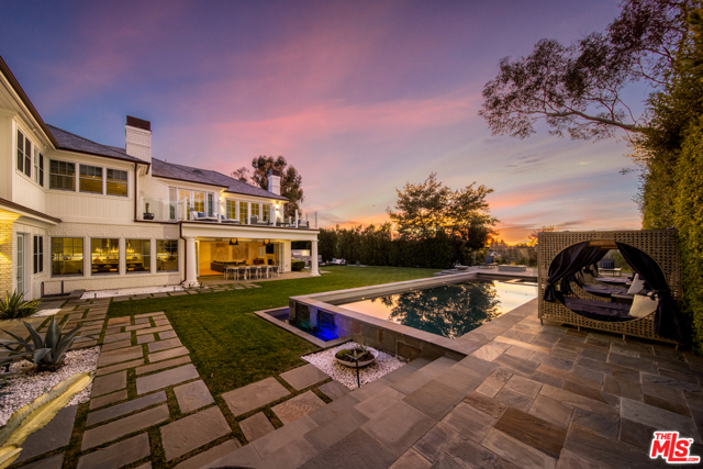 7 Bed Home for Sale in Pacific Palisades, California