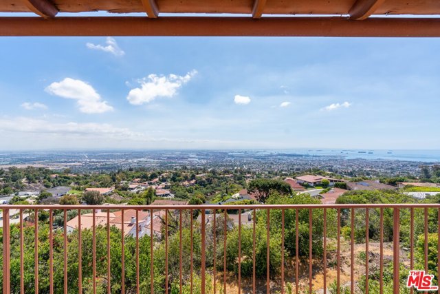 29734 Grandpoint Lane, Rancho Palos Verdes, California 90275, 3 Bedrooms Bedrooms, ,1 BathroomBathrooms,Residential,Sold,Grandpoint,21731716