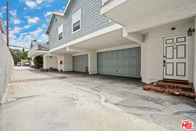 2417 Vanderbilt Lane, Redondo Beach, California 90278, 3 Bedrooms Bedrooms, ,3 BathroomsBathrooms,Residential,Sold,Vanderbilt,21723444