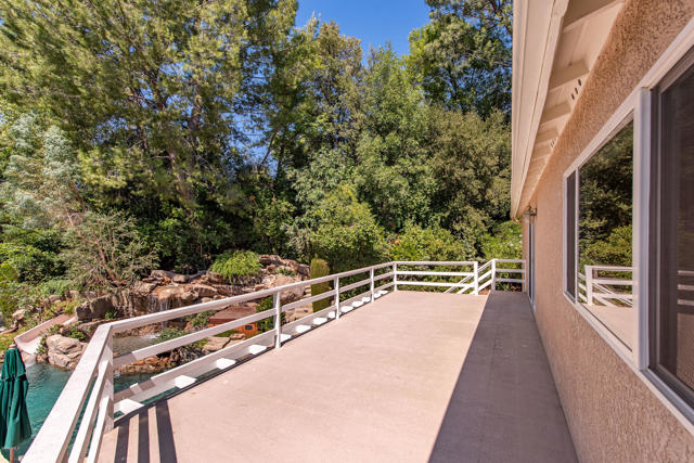 4 Bed Home for Sale in Calabasas, California