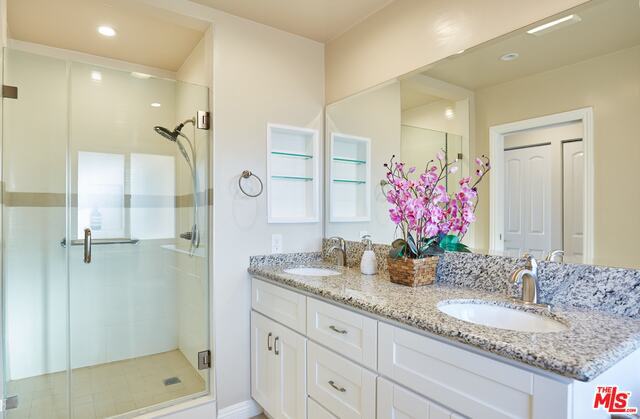 6 VIA MAJORCA, Rolling Hills Estates, California 90274, 3 Bedrooms Bedrooms, ,1 BathroomBathrooms,Residential,Sold,VIA MAJORCA,18313838
