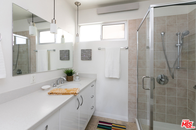 3 Bed Home for Sale in Los Angeles, California