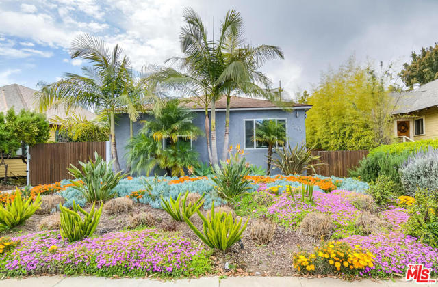 3 Bed Home for Sale in Los Angeles, California