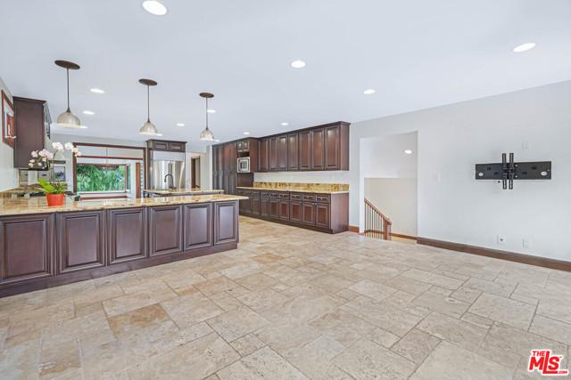 Kitchen/Family Room