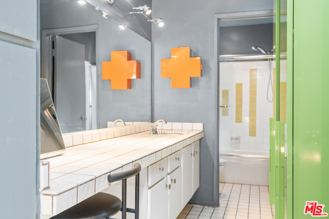 1 Bed Home for Sale in West Hollywood, California