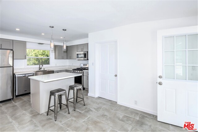 26 PEPPERTREE Drive, Rancho Palos Verdes, California 90275, 3 Bedrooms Bedrooms, ,1 BathroomBathrooms,Residential,Sold,PEPPERTREE,19506036