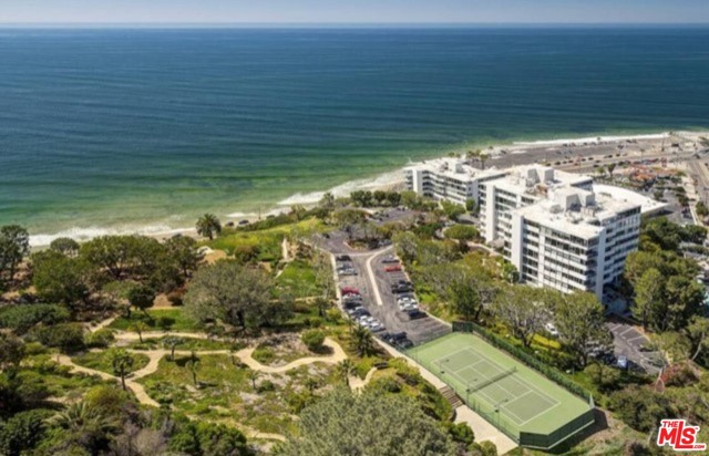 2 Bed Home for Sale in Pacific Palisades, California
