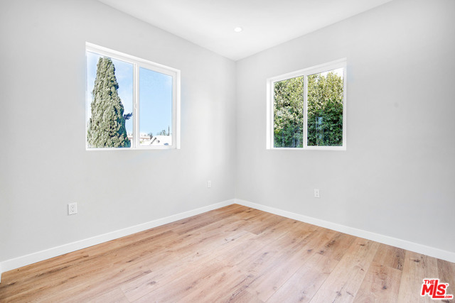  Income Home for Sale in Los Angeles, California