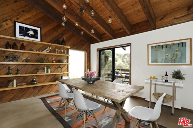 5 Bed Home for Sale in Los Angeles, California