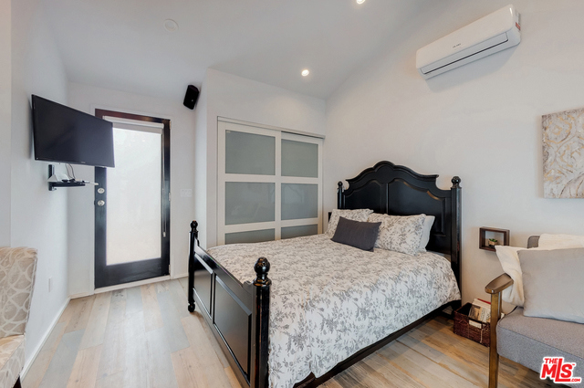 3 Bed Home for Sale in Studio City, California
