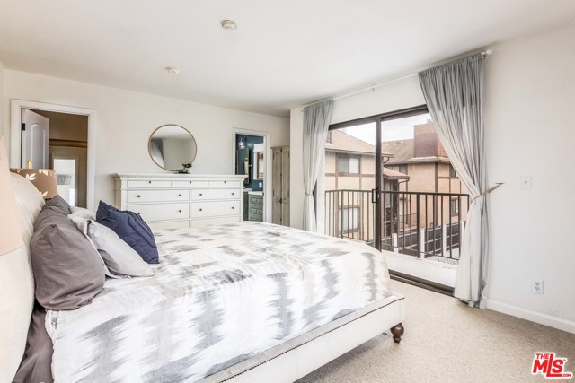 2603 ROCKEFELLER Lane, Redondo Beach, California 90278, 2 Bedrooms Bedrooms, ,1 BathroomBathrooms,Residential,Sold,ROCKEFELLER,20578420