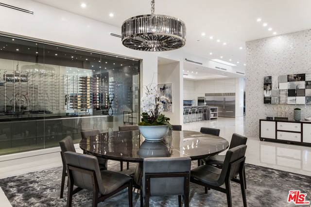 7 Bed Home for Sale in Beverly Hills, California