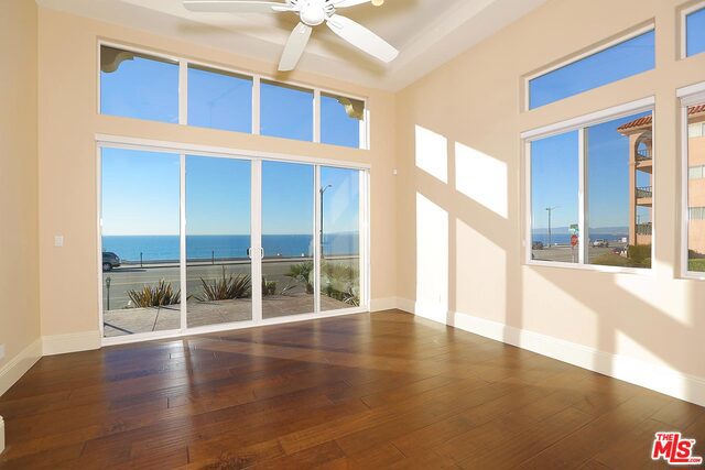 1600 ESPLANADE, Redondo Beach, California 90277, 3 Bedrooms Bedrooms, ,3 BathroomsBathrooms,Residential,Sold,ESPLANADE,17216260