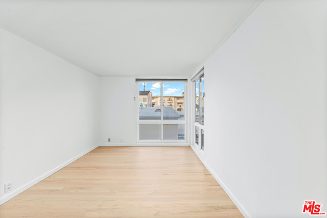 2 Bed Home for Sale in Los Angeles, California