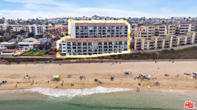 615 Esplanade, Redondo Beach, California 90277, 1 Bedroom Bedrooms, ,1 BathroomBathrooms,Residential,Sold,Esplanade,20623534