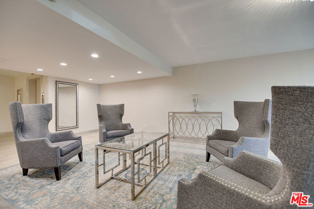 2 Bed Home for Sale in Los Angeles, California