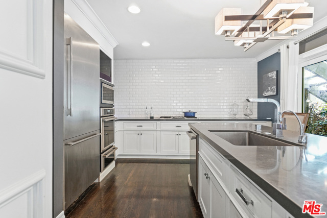 3 Bed Home for Sale in Los Angeles, California