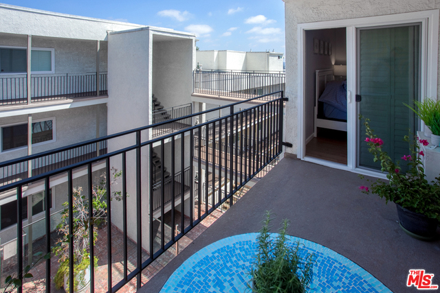 1 Bed Home for Sale in West Hollywood, California