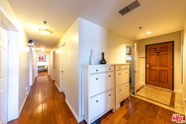 4 Bed Home for Sale in Los Angeles, California