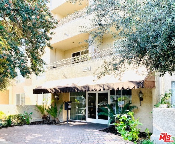 Photo of 4647 WILLIS Avenue #220, Sherman Oaks, CA 91403
