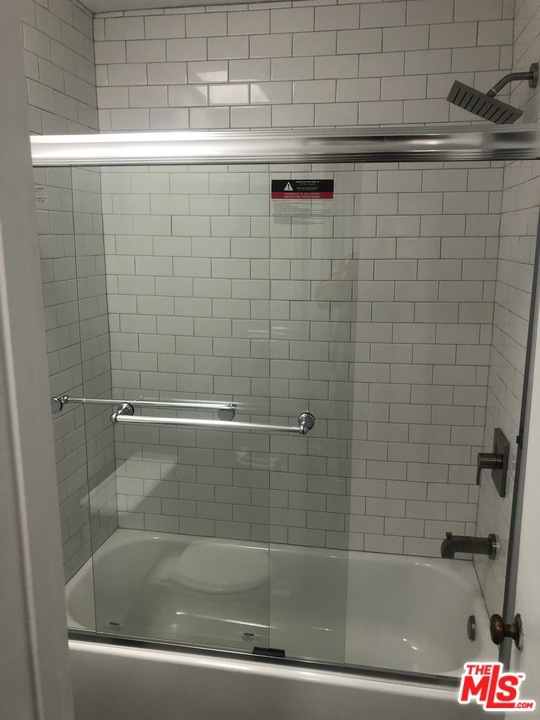 1 Bed Home for Sale in Playa del Rey, California