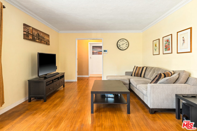 3 Bed Home for Sale in Los Angeles, California