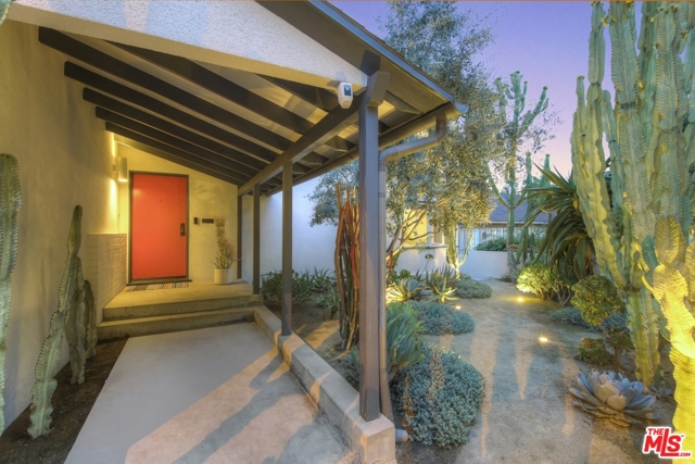 4 Bed Home for Sale in Los Angeles, California