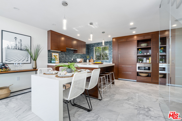 2 Bed Home for Sale in Santa Monica, California