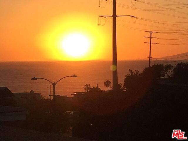 Sunset Views from Rooftop Deck towards Malibu