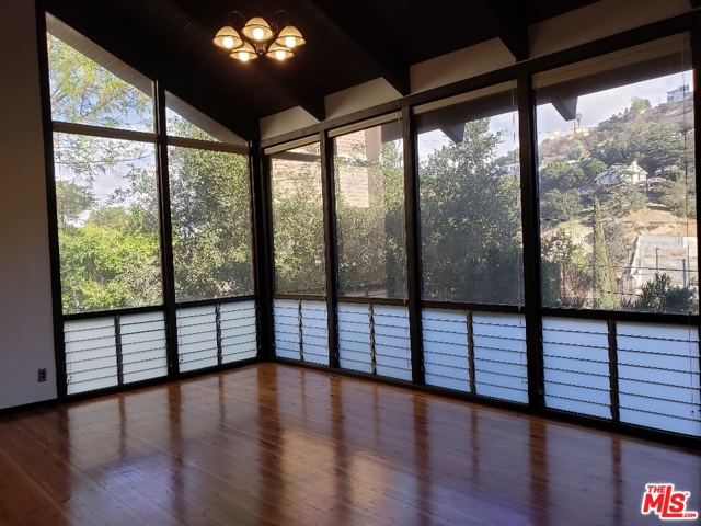 3 Bed Home for Sale in Sherman Oaks, California