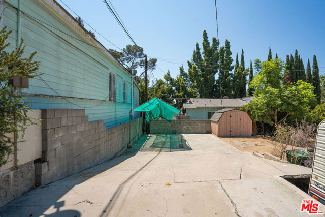 3 Bed Home for Sale in Los Angeles, California