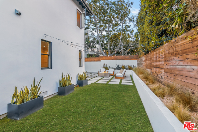 4 Bed Home for Sale in Venice, California