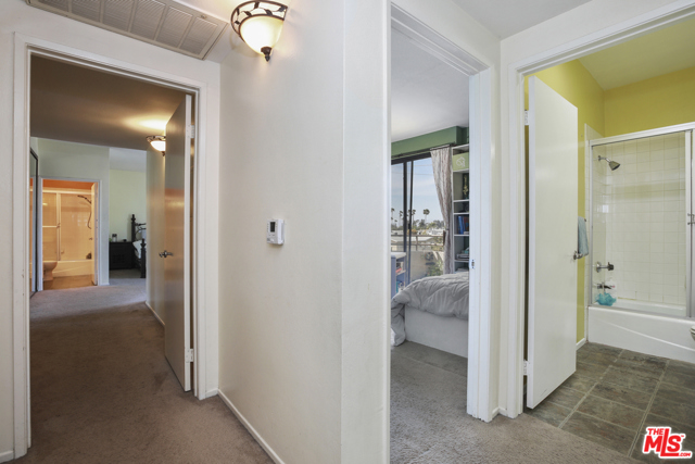 3 Bed Home for Sale in Sherman Oaks, California