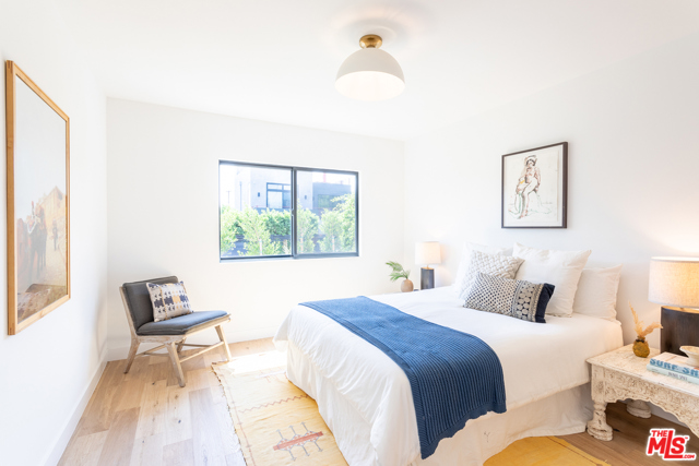 2 Bed Home for Sale in Venice, California