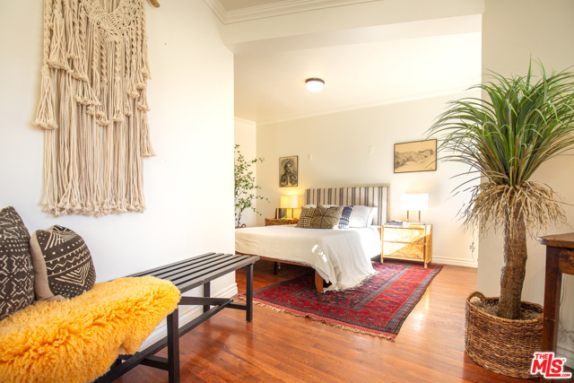 3 Bed Home for Sale in Los Angeles, California