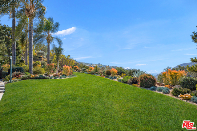 2 Bed Home for Sale in Pacific Palisades, California