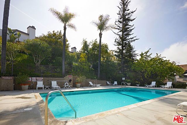 2 Bed Home for Sale in Pacific Palisades, California