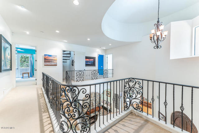5 Bed Home for Sale in Sherman Oaks, California