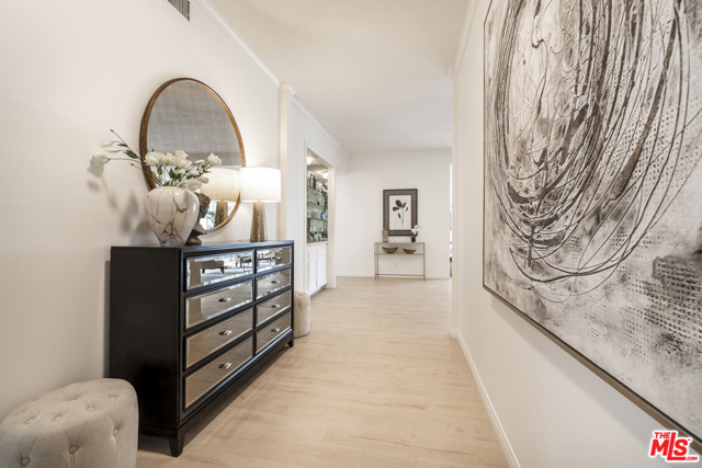 2 Bed Home for Sale in Los Angeles, California