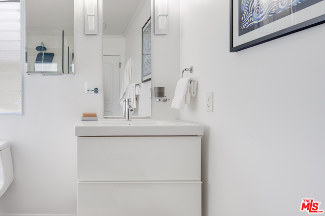 3 Bed Home for Sale in Venice, California