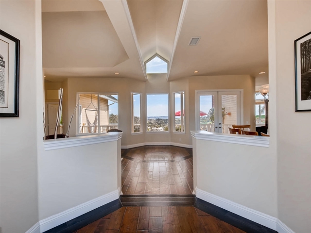 4114 Tierra Vista