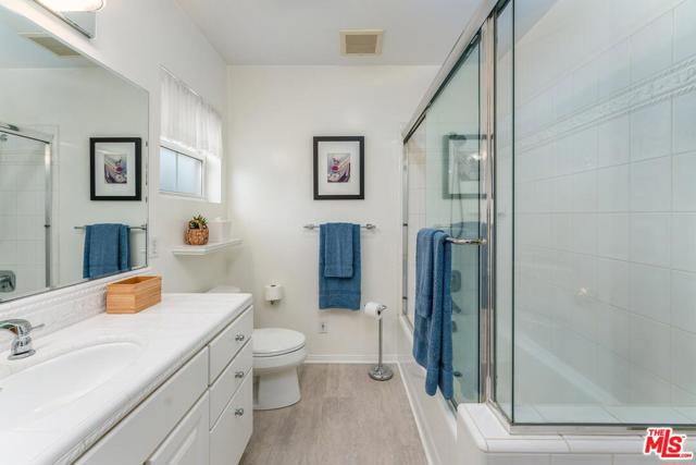 3 Bed Home for Sale in Burbank, California