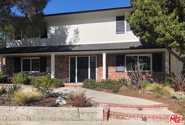 Photo of 22711 LIBERTY BELL Road, Calabasas, CA 91302