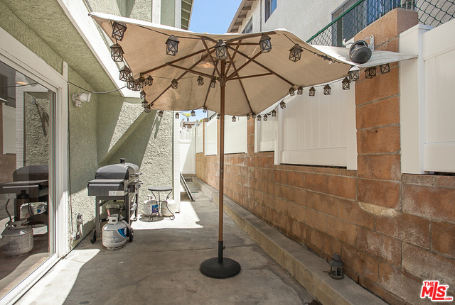Large Side Patio
